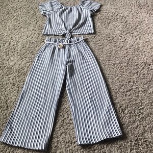Adorable Zara kids navy and cream striped outfit